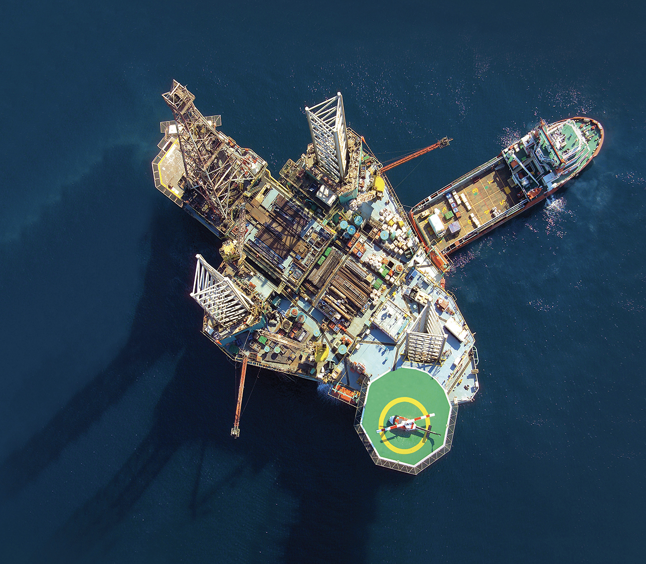ADNOC Drilling awarded over $3.4 billion in contracts to drive offshore production capacity growth